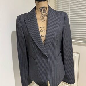 Giorgio Armani Charcoal elegant stripped wool suit size 46 Italian = Medium